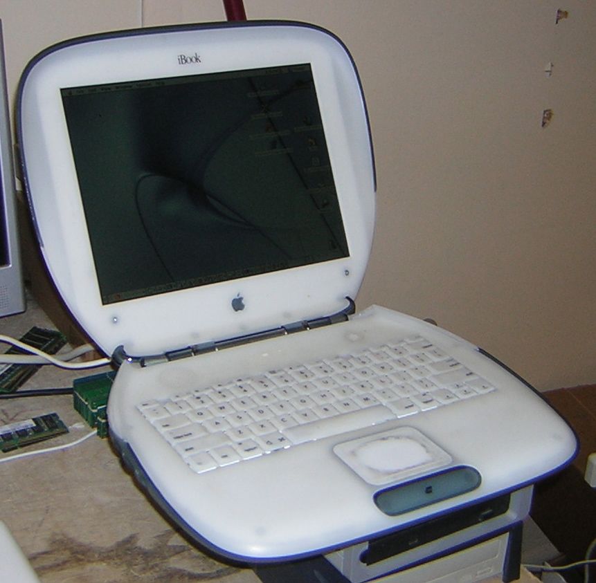 iBook G3 Graphite Clamshell 466MHz Applefritter